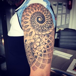 56819070_2156682337752775_4212727296575930368_n